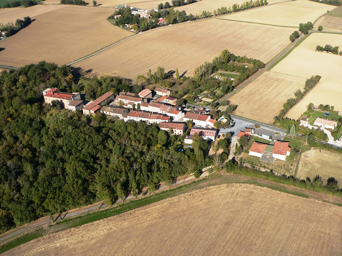 Vue du ciel de lagardiolle